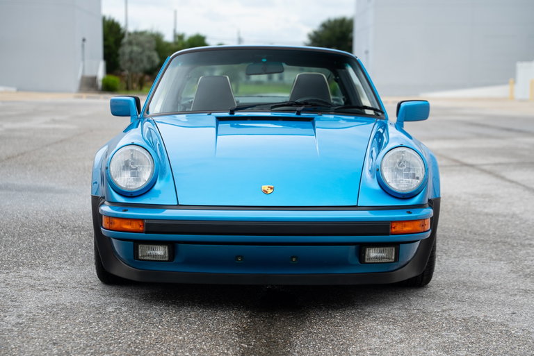 Porsche 911 Carrera 3.2 WTL