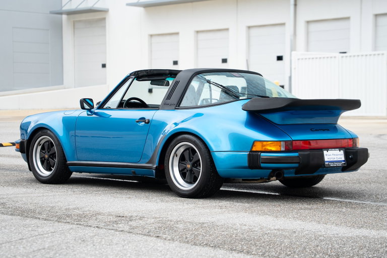 Porsche 911 Carrera 3.2 WTL