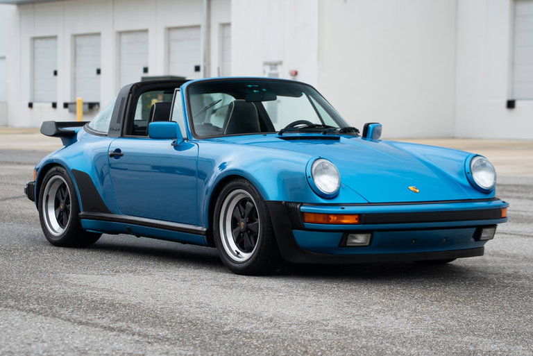 Porsche 911 Carrera 3.2 WTL