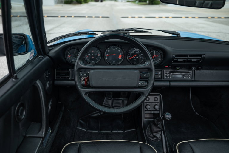 Porsche 911 Carrera 3.2 WTL