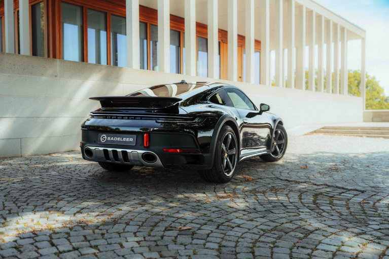 Porsche 911 Dakar