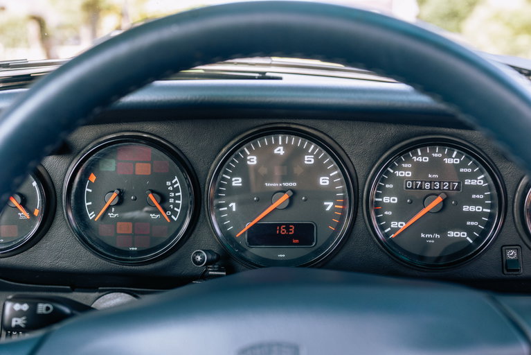 Porsche 993 Carrera