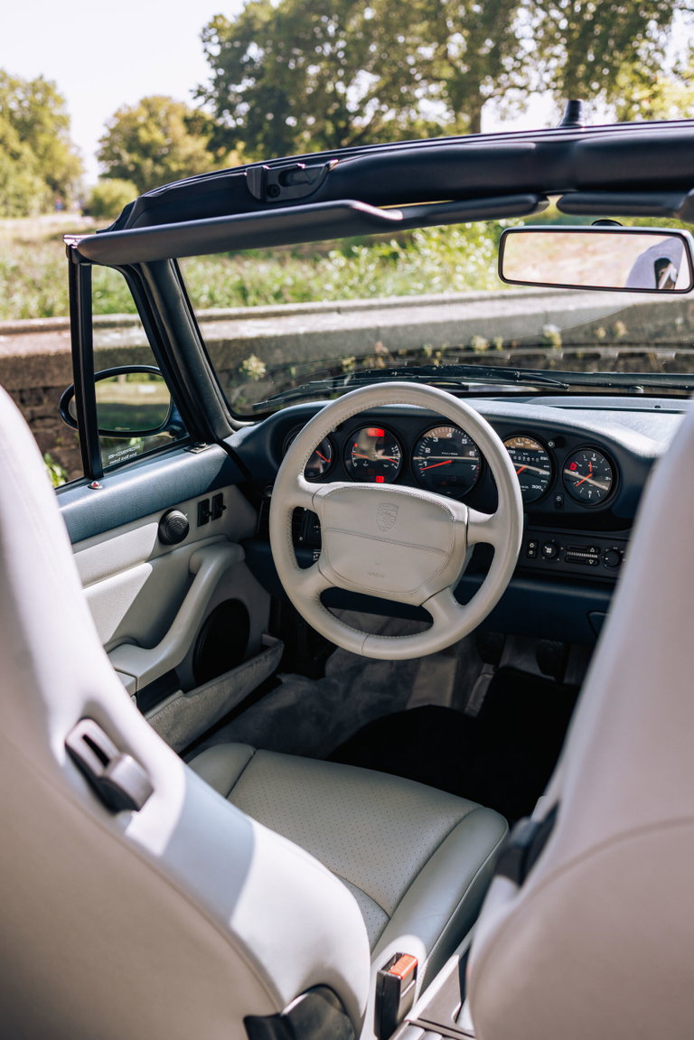 Porsche 993 Carrera