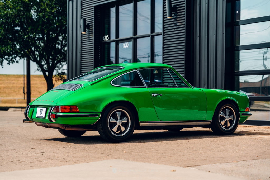 Porsche 911 E