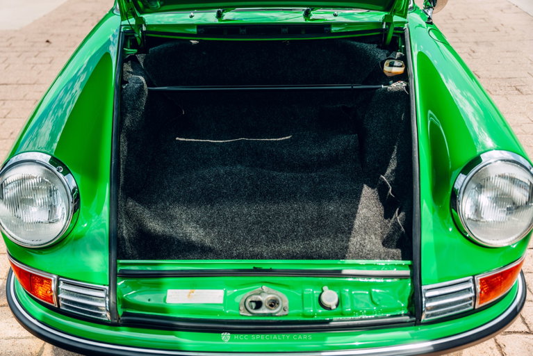 Porsche 911 E