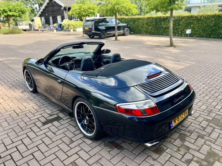 Porsche 996.2 Carrera