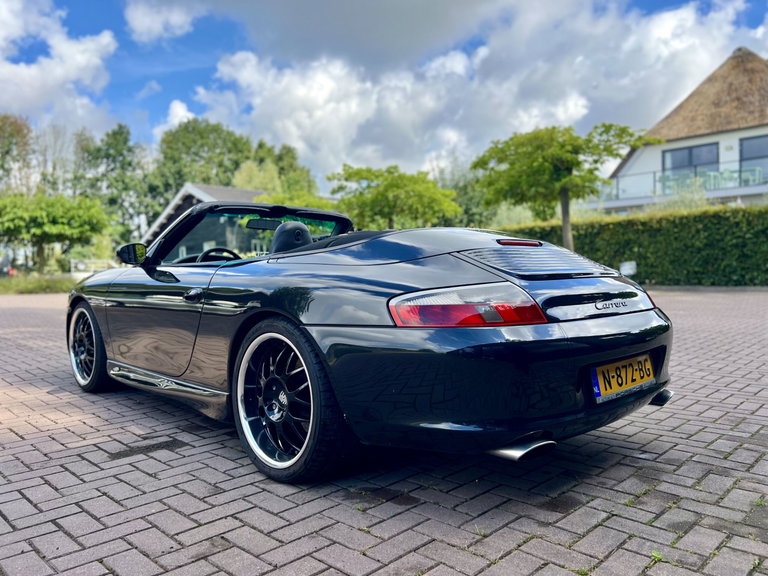 Porsche 996.2 Carrera