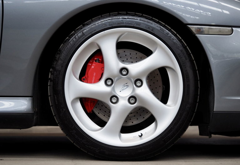 Porsche 996.2 Carrera 4S
