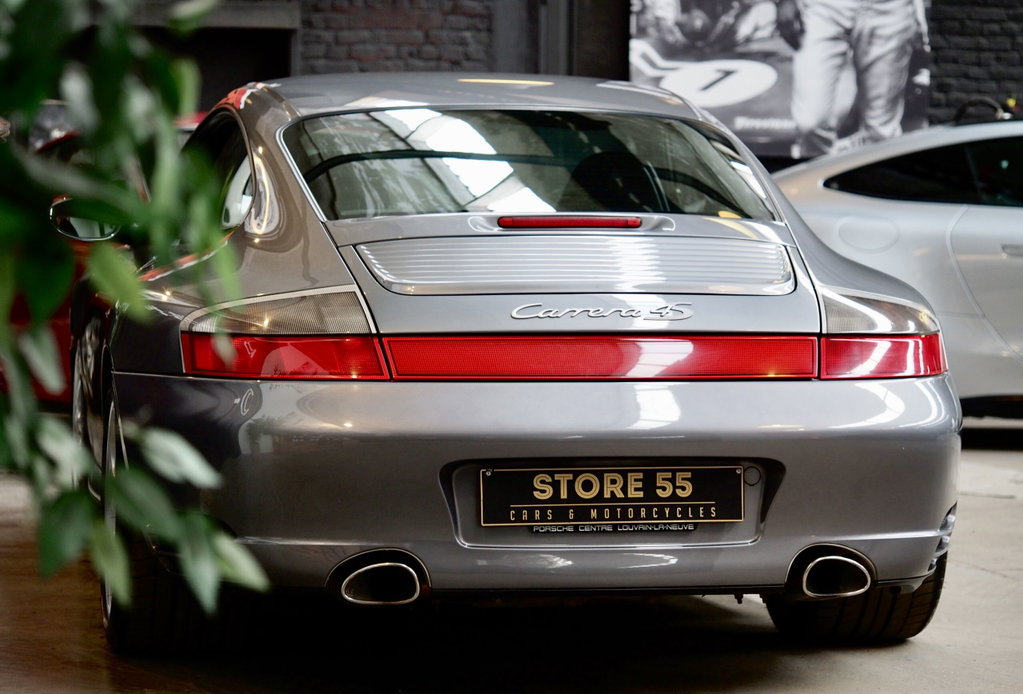 Porsche 996.2 Carrera 4S