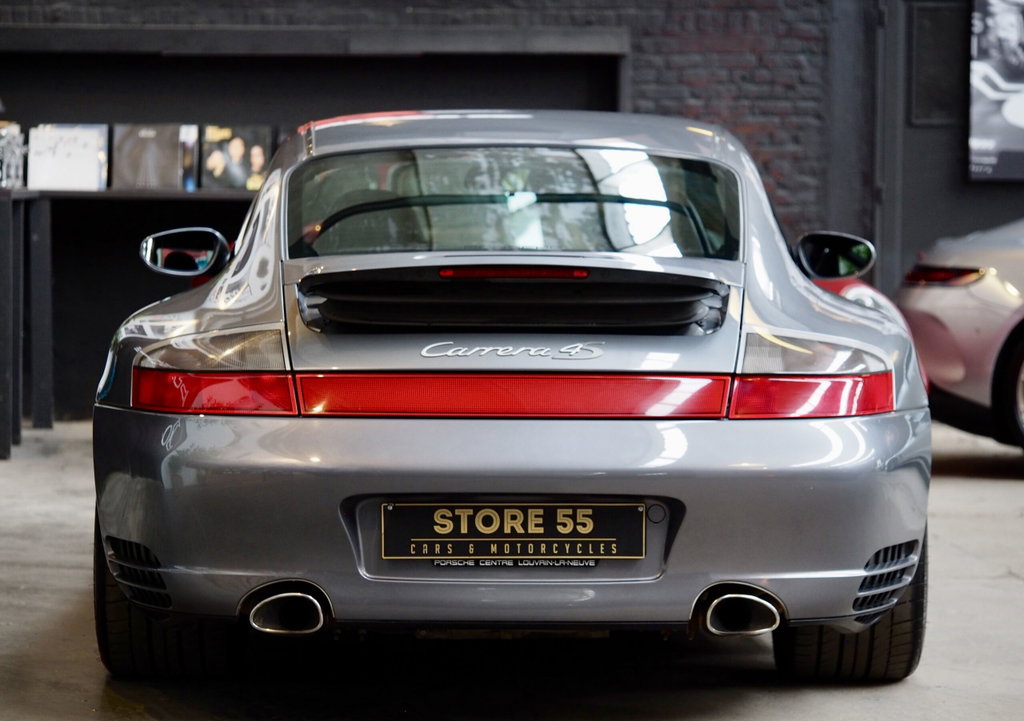 Porsche 996.2 Carrera 4S