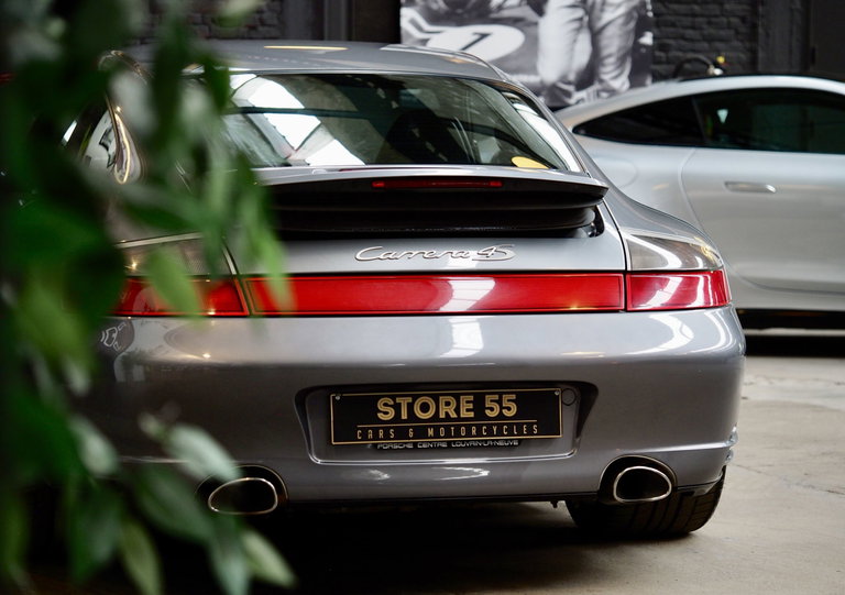 Porsche 996.2 Carrera 4S