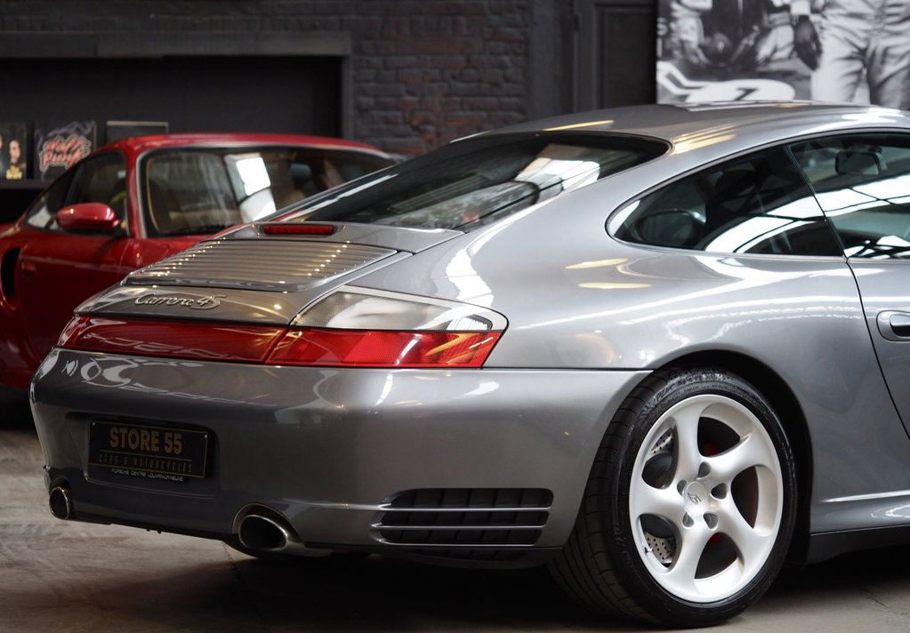 Porsche 996.2 Carrera 4S
