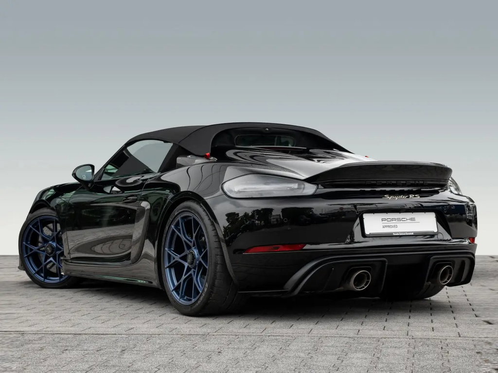 Porsche 718 Spyder RS