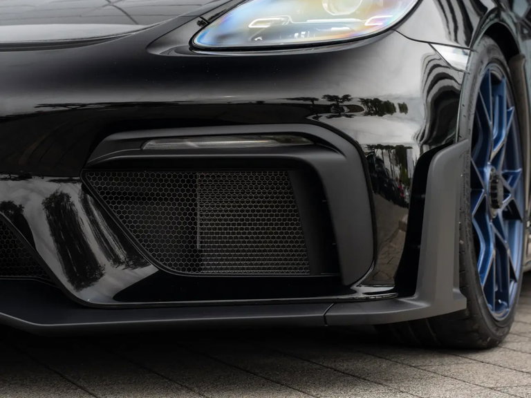 Porsche 718 Spyder RS