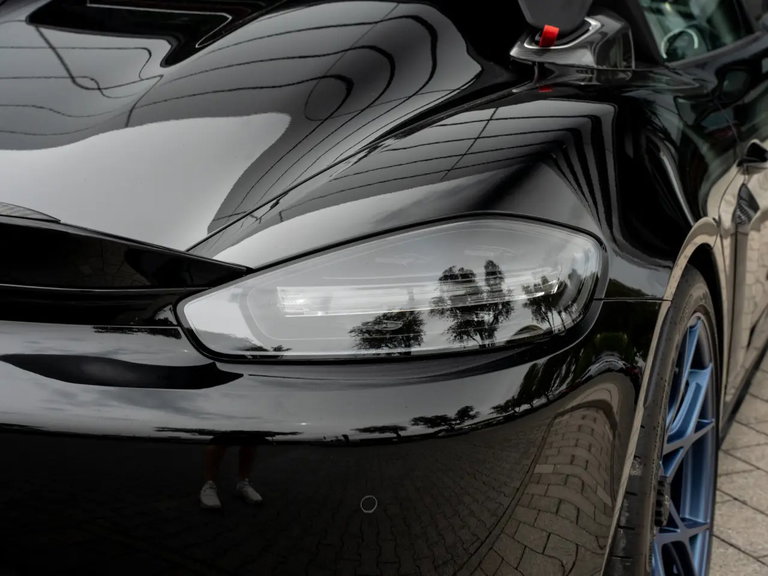Porsche 718 Spyder RS