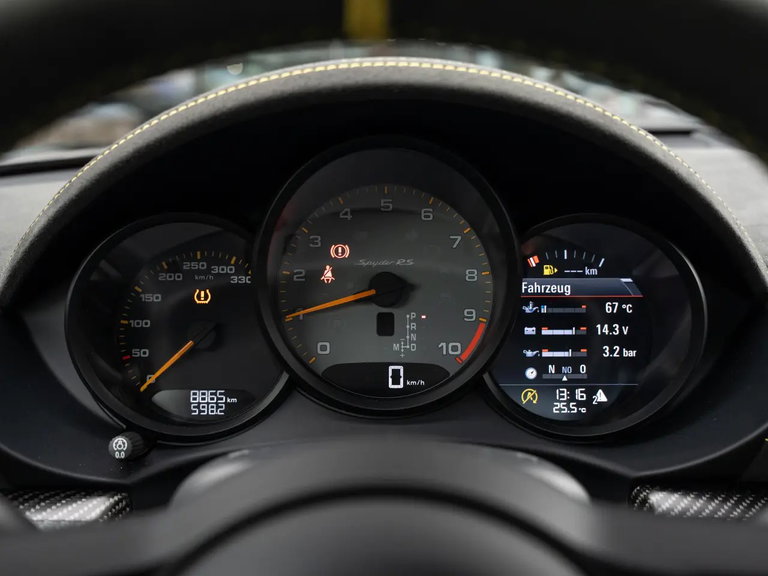 Porsche 718 Spyder RS