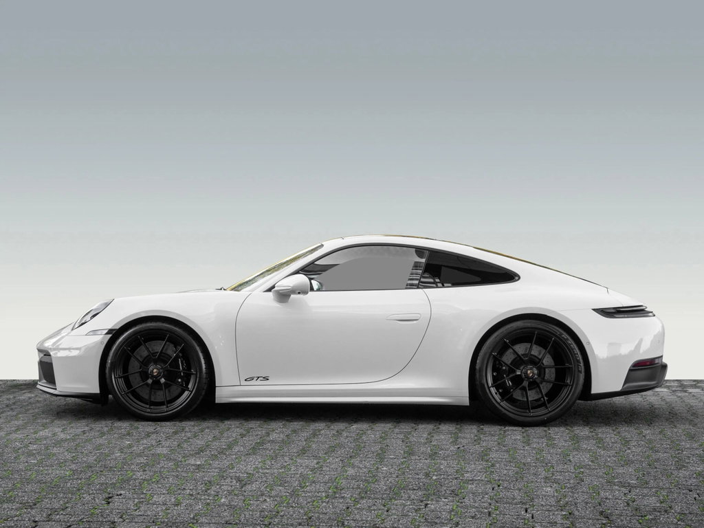 Porsche 992.2 Carrera GTS