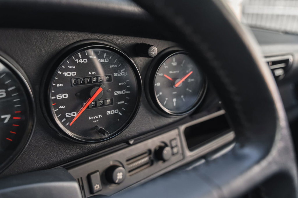 Porsche 964 Carrera RS