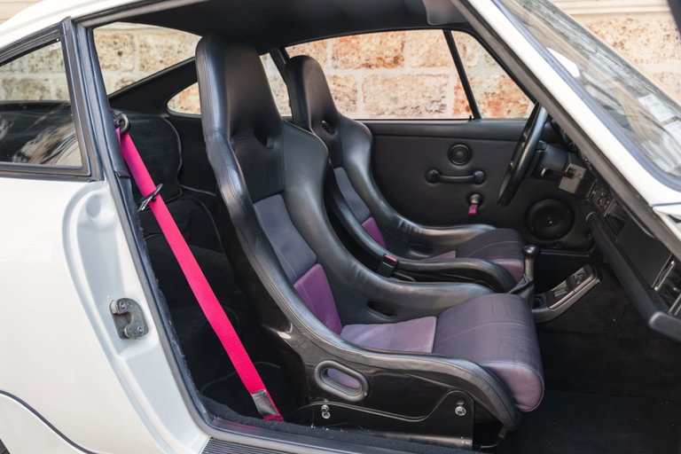Porsche 964 Carrera RS