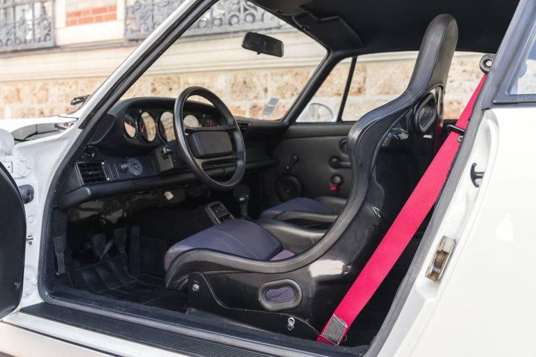 Porsche 964 Carrera RS