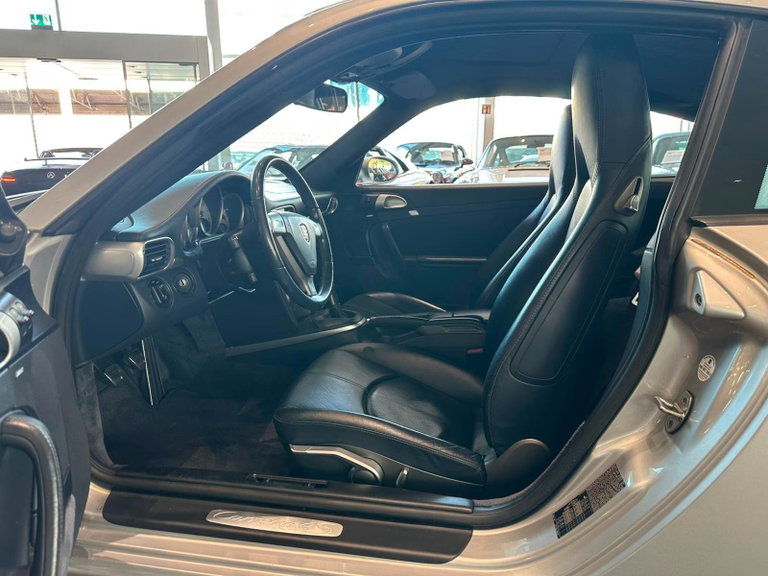 Porsche 997 Carrera 4S