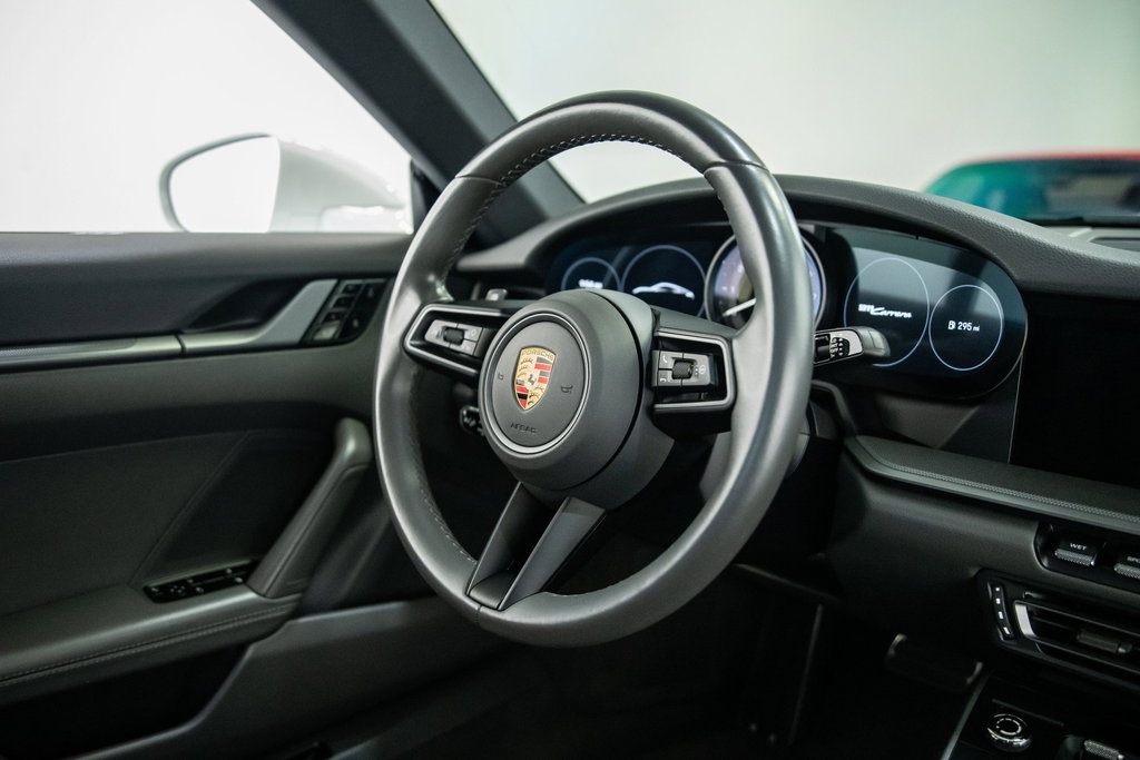 Porsche 992 Carrera