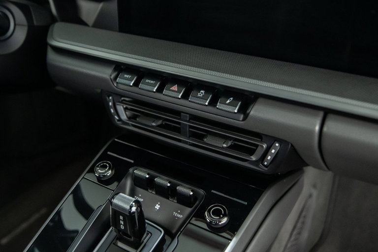 Porsche 992 Carrera