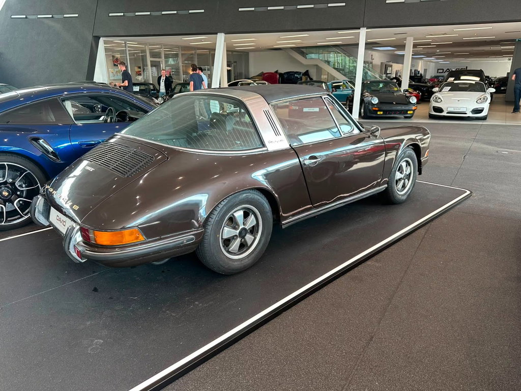 Porsche 911 T