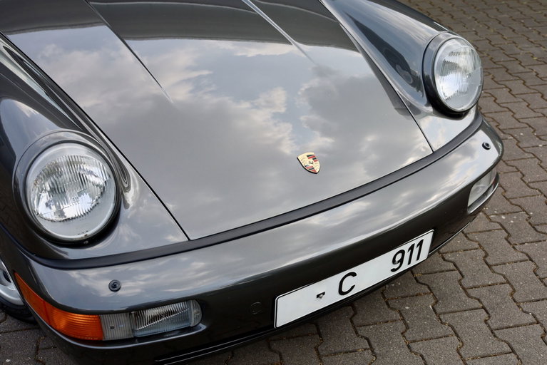 Porsche 964 Carrera 4