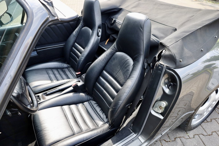 Porsche 964 Carrera 4