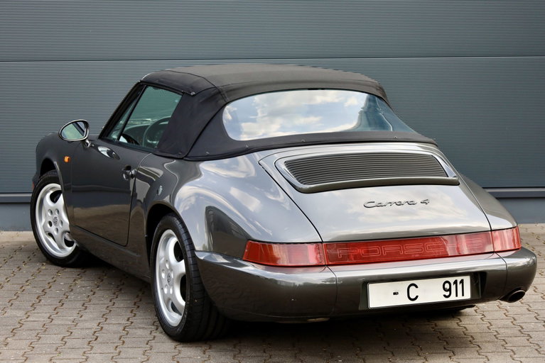 Porsche 964 Carrera 4