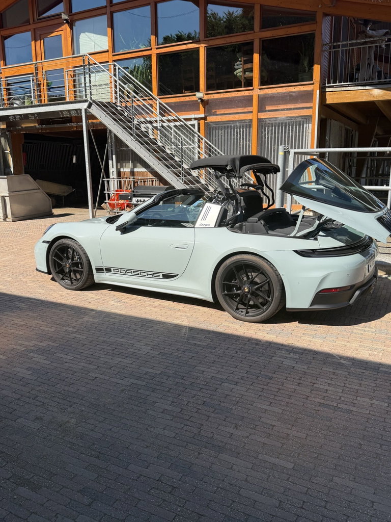 Porsche 992.2 Targa 4 GTS