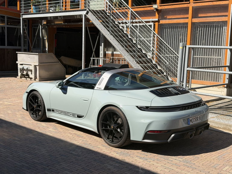 Porsche 992.2 Targa 4 GTS