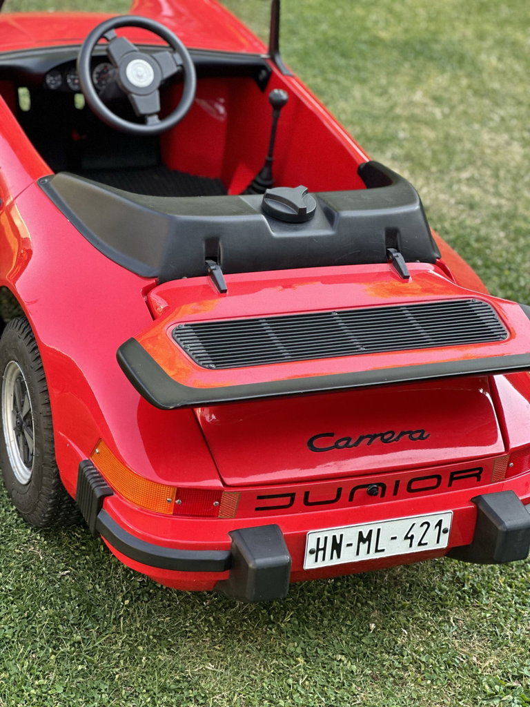 Porsche 911 Junior