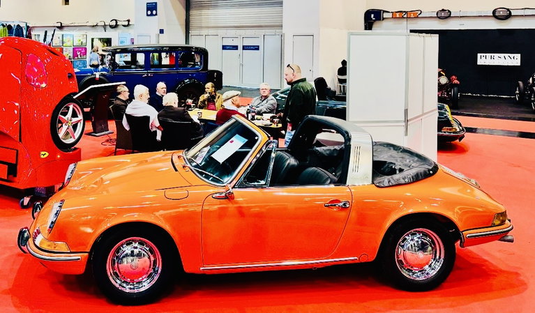 Porsche 911 T