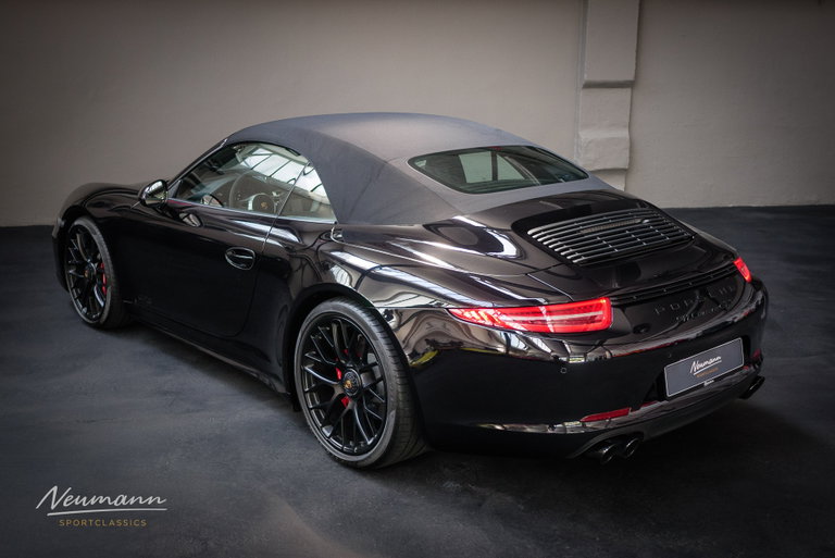 Porsche 991 Carrera GTS