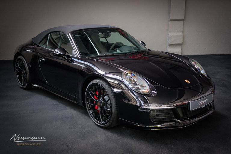 Porsche 991 Carrera GTS