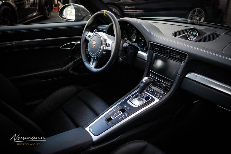 Porsche 991 Carrera 4S