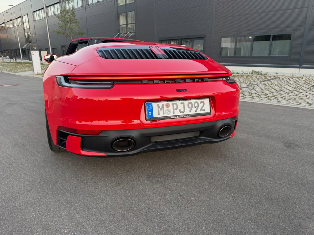 Porsche 992 Carrera S