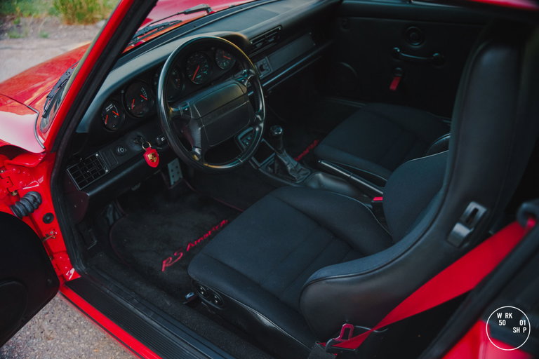 Porsche 964 Carrera RS America