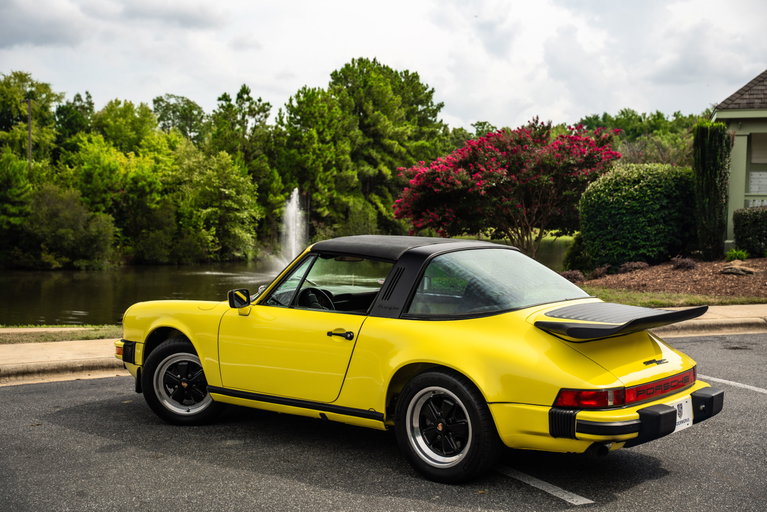 Porsche 911 SC (US)