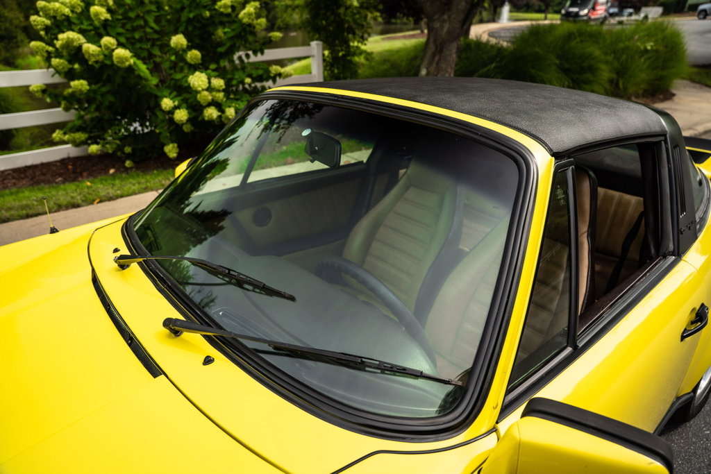 Porsche 911 SC (US)
