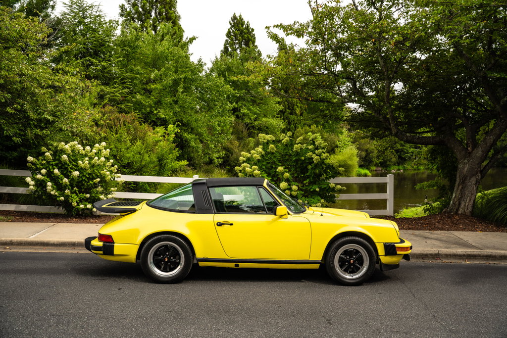 Porsche 911 SC (US)