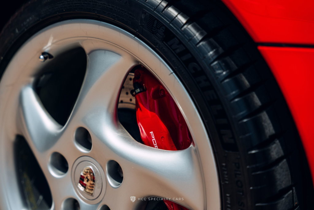 Porsche 993 Carrera 4S