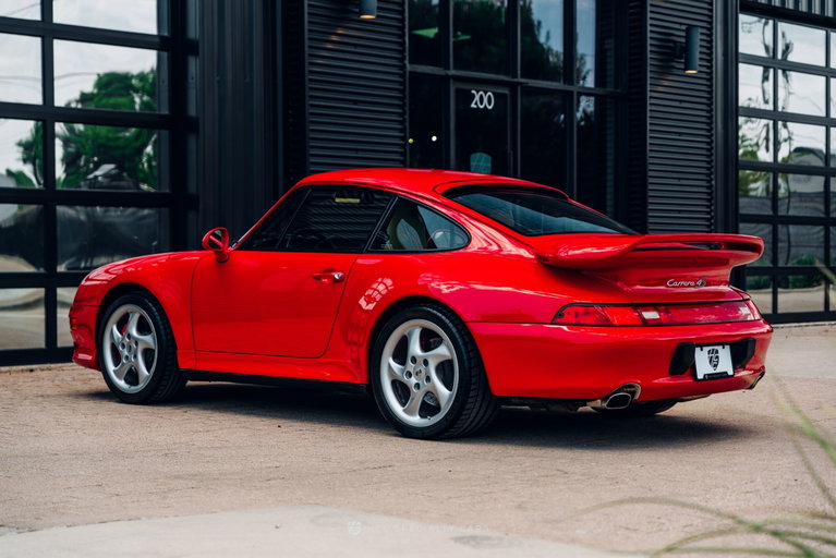 Porsche 993 Carrera 4S