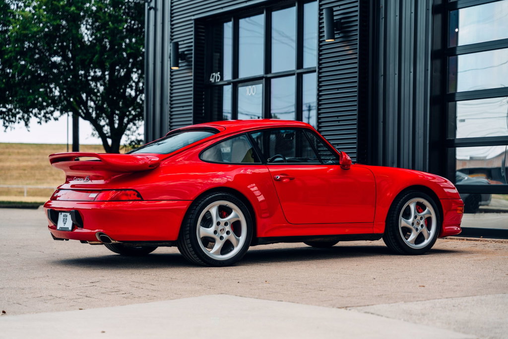 Porsche 993 Carrera 4S