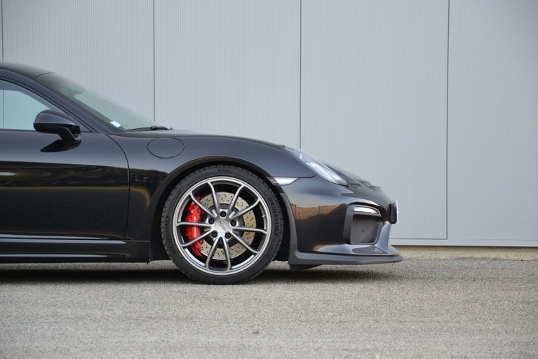 Porsche 981 Cayman GT4