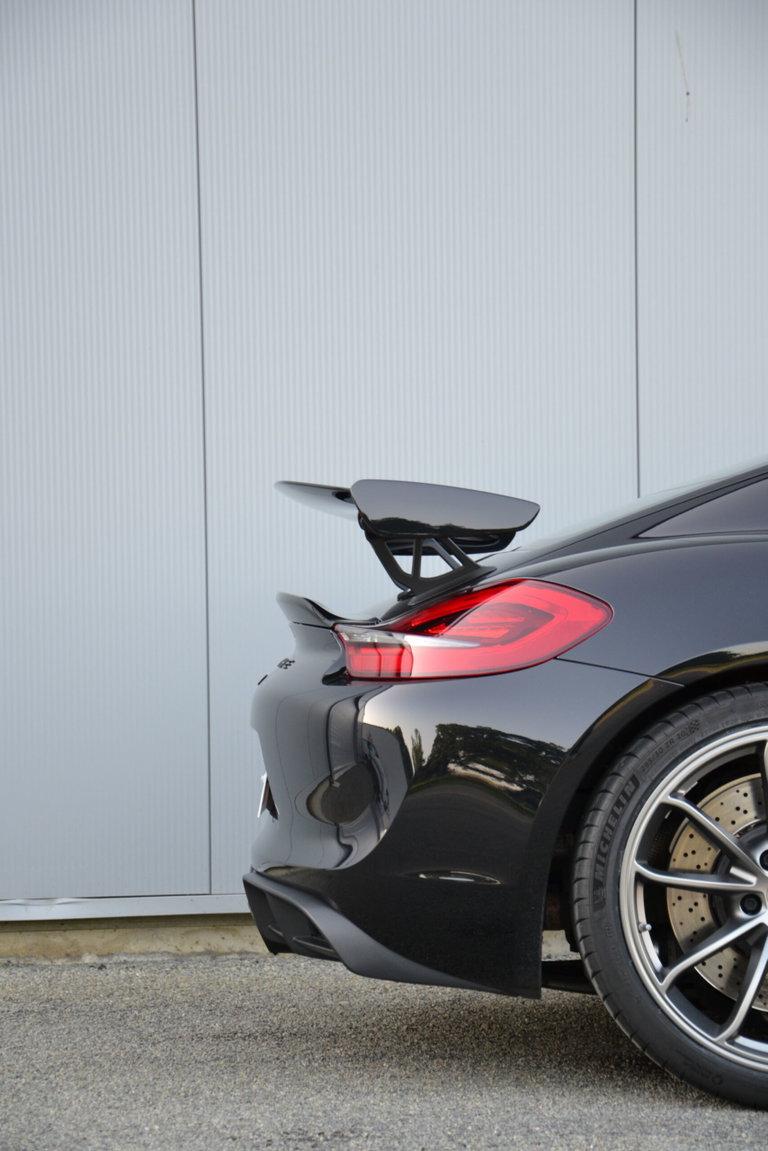 Porsche 981 Cayman GT4