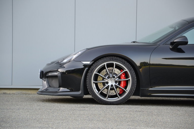 Porsche 981 Cayman GT4