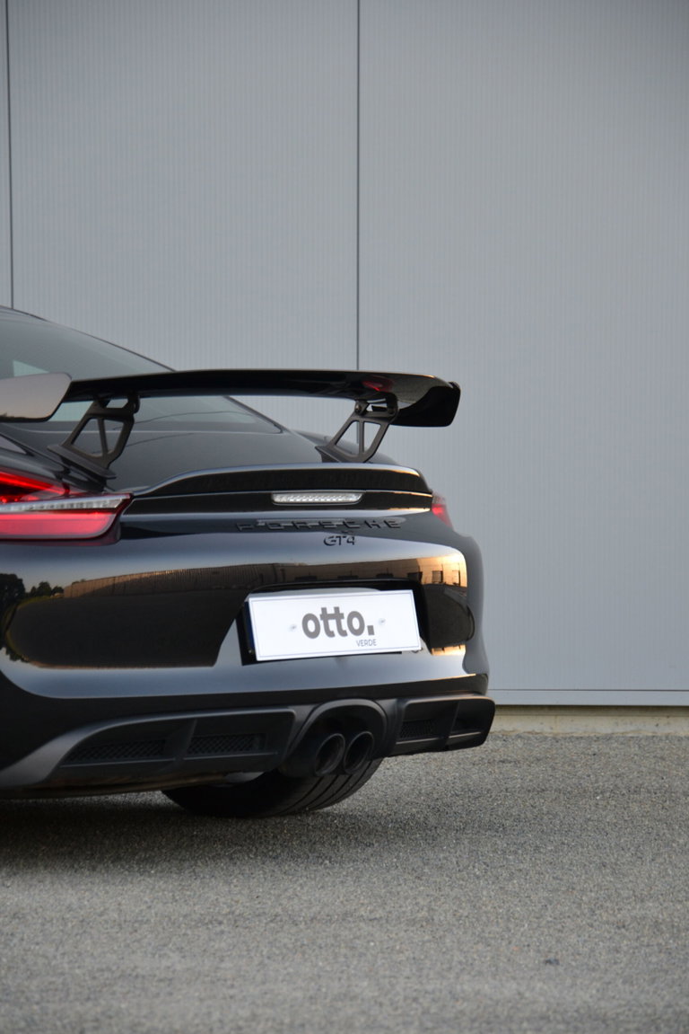 Porsche 981 Cayman GT4